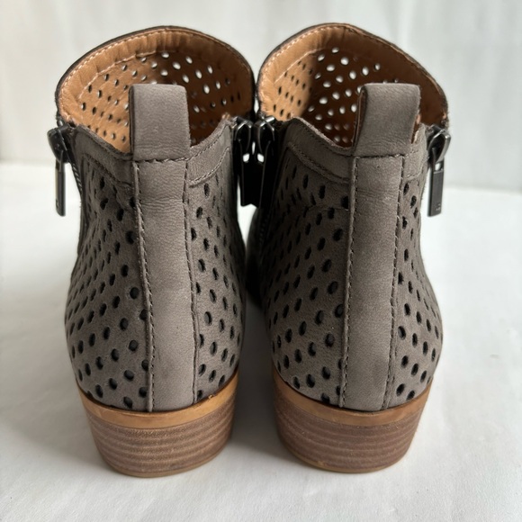 Lucky Brand Basel Double Zip Block Heel Perforated Ankle Booties Dark Stone 7M - Picture 11 of 17